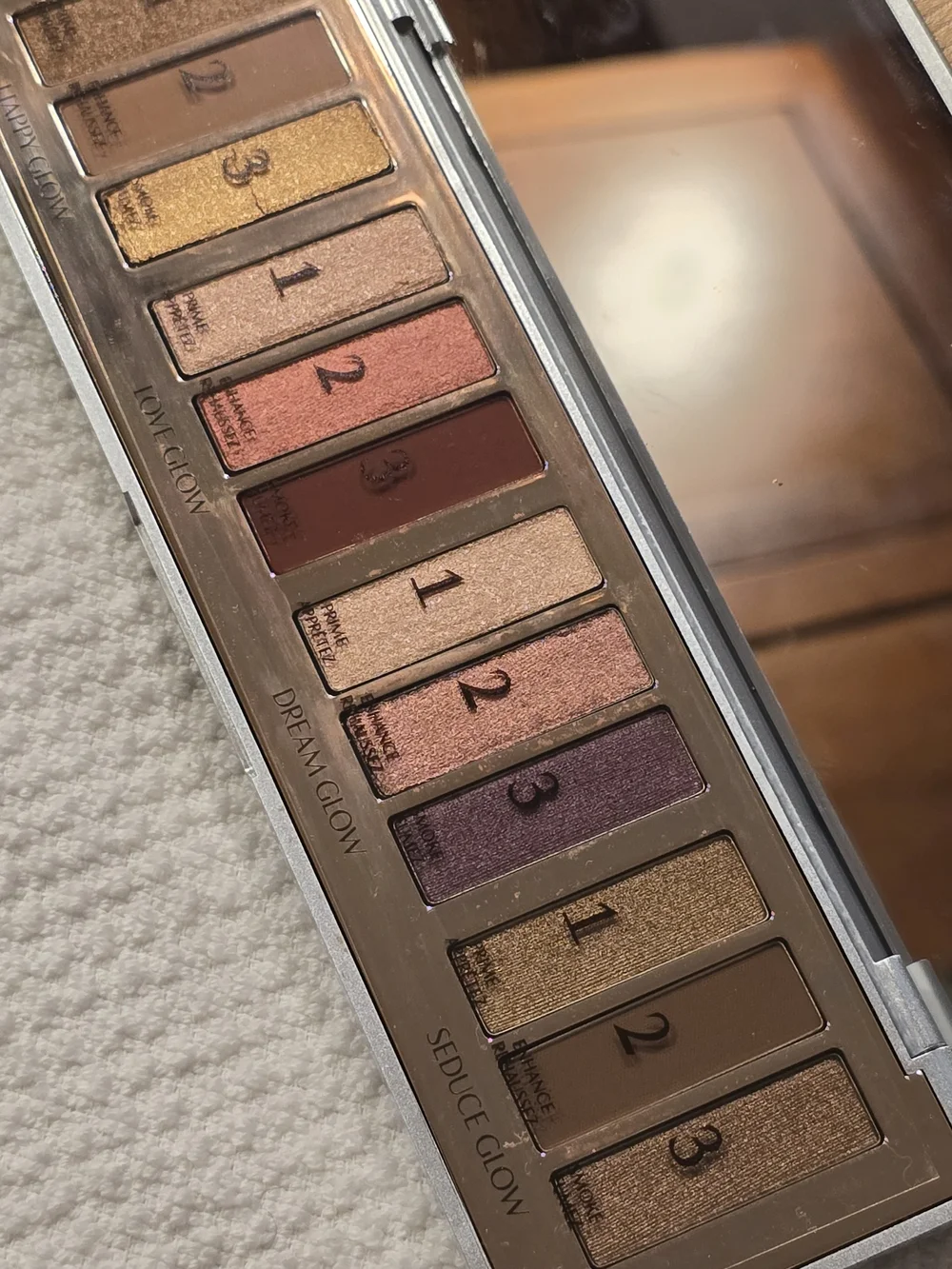 Charlotte Tilbury Bejeweled Eyes To Hypnotise Eyeshadow Palette